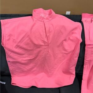Figs Vibrant Pink Technical Collection Top XS and Joggers Small. Good condition.